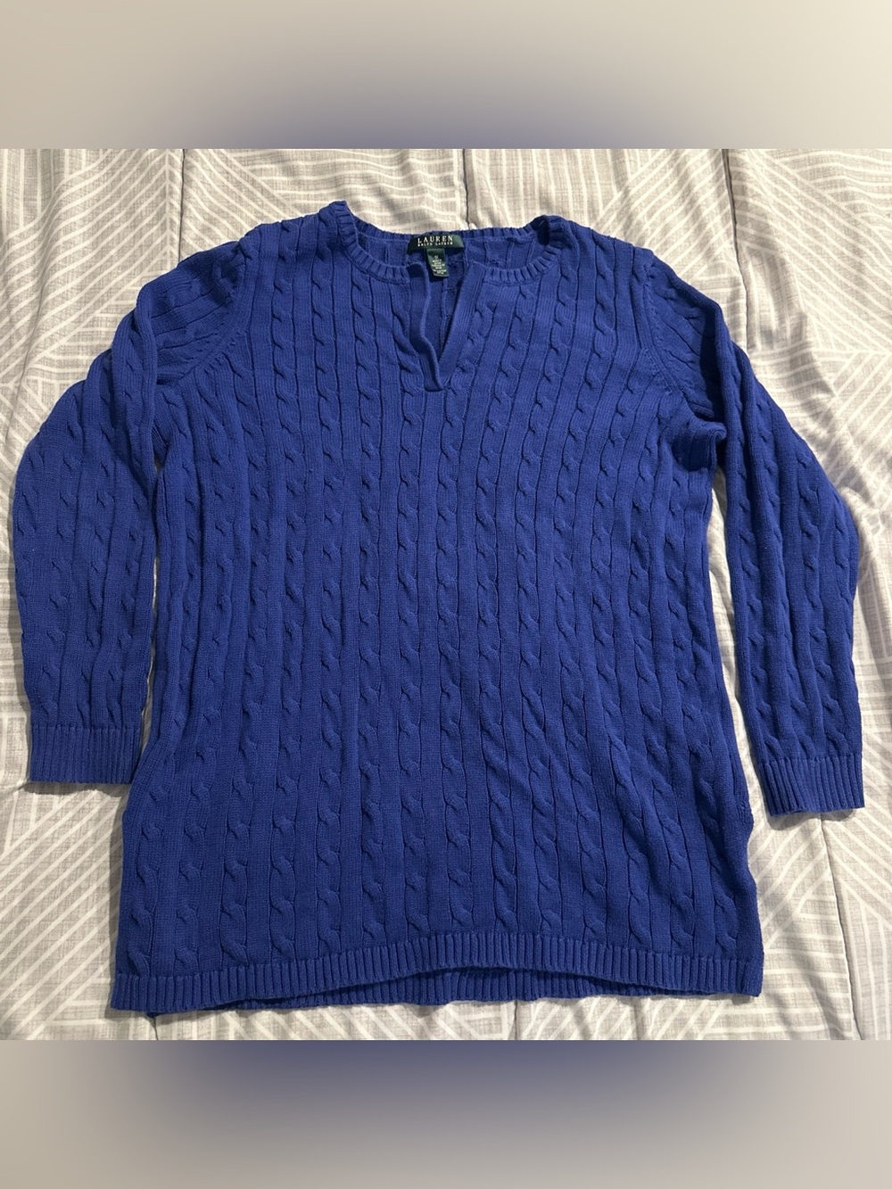 Ralph Lauren Women’s Royal Blue Cable V-Neck Sweater